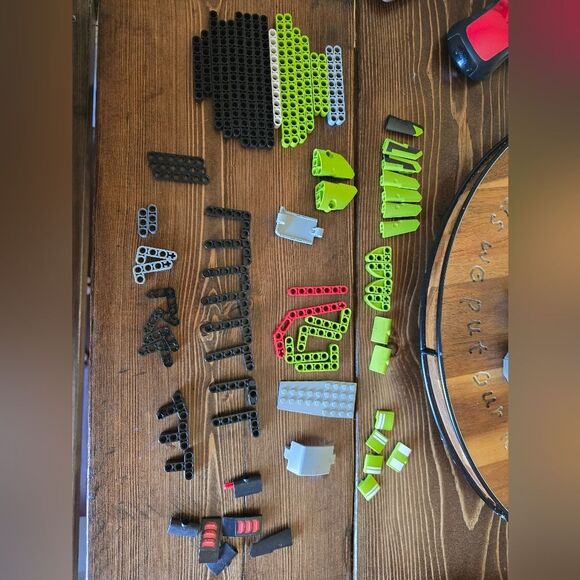 LEGO TECHNIC Ford Mustang Shelby GT500 #42138 | perfect replacement parts set - Picture 11 of 13